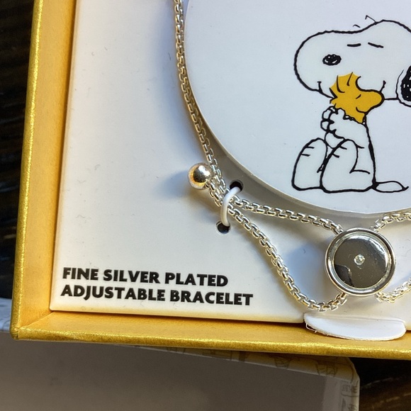 Peanuts Friends Forever Silver Charm Bracelet - Picture 4 of 6